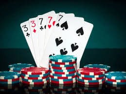 Pengguna yang menikmati hiburan sports dan casino dengan kontrol penuh atas kebiasaan bermain